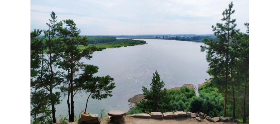 Кушнаренковский район Башкортостана. Вид на реку Белую