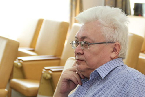 Сергей Комарицын, руководитель организационного комитета съезда краеведов Енисейской Сибири, кандидат исторических наук, лауреат журналистских премий РФ Сергей Комарицын, руководитель организационного комитета съезда краеведов Енисейской Сибири, кандидат исторических наук, лауреат журналистских премий РФ